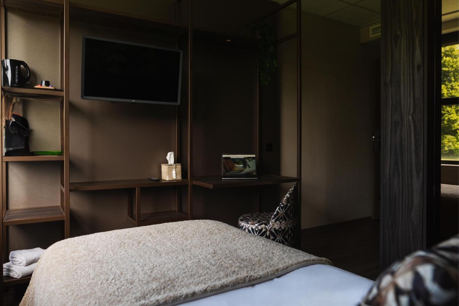 וחנינגן Hotel Wicc מראה חיצוני תמונה